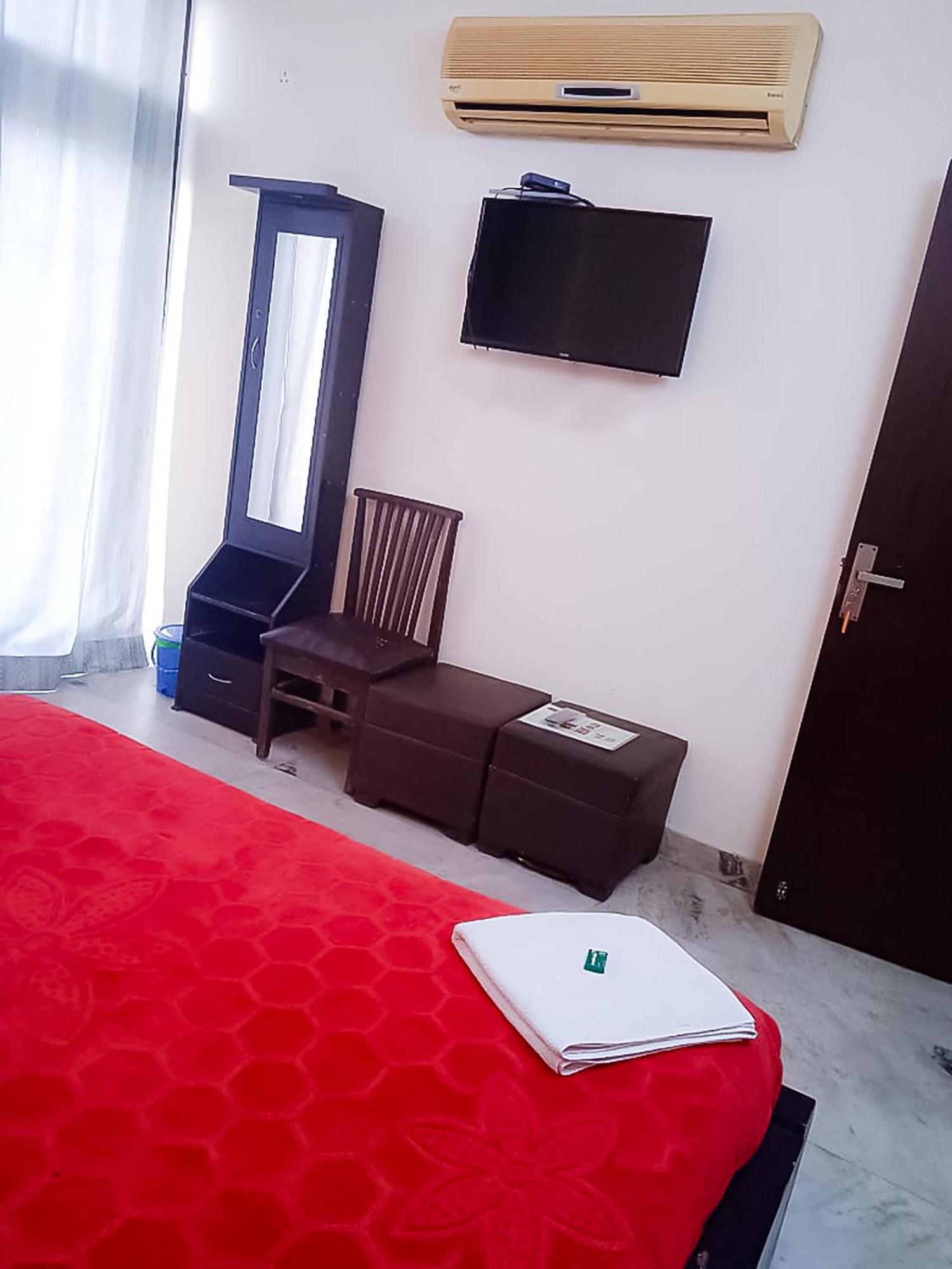 Deluxe Room In Cr Park New Delhi Eksteriør billede